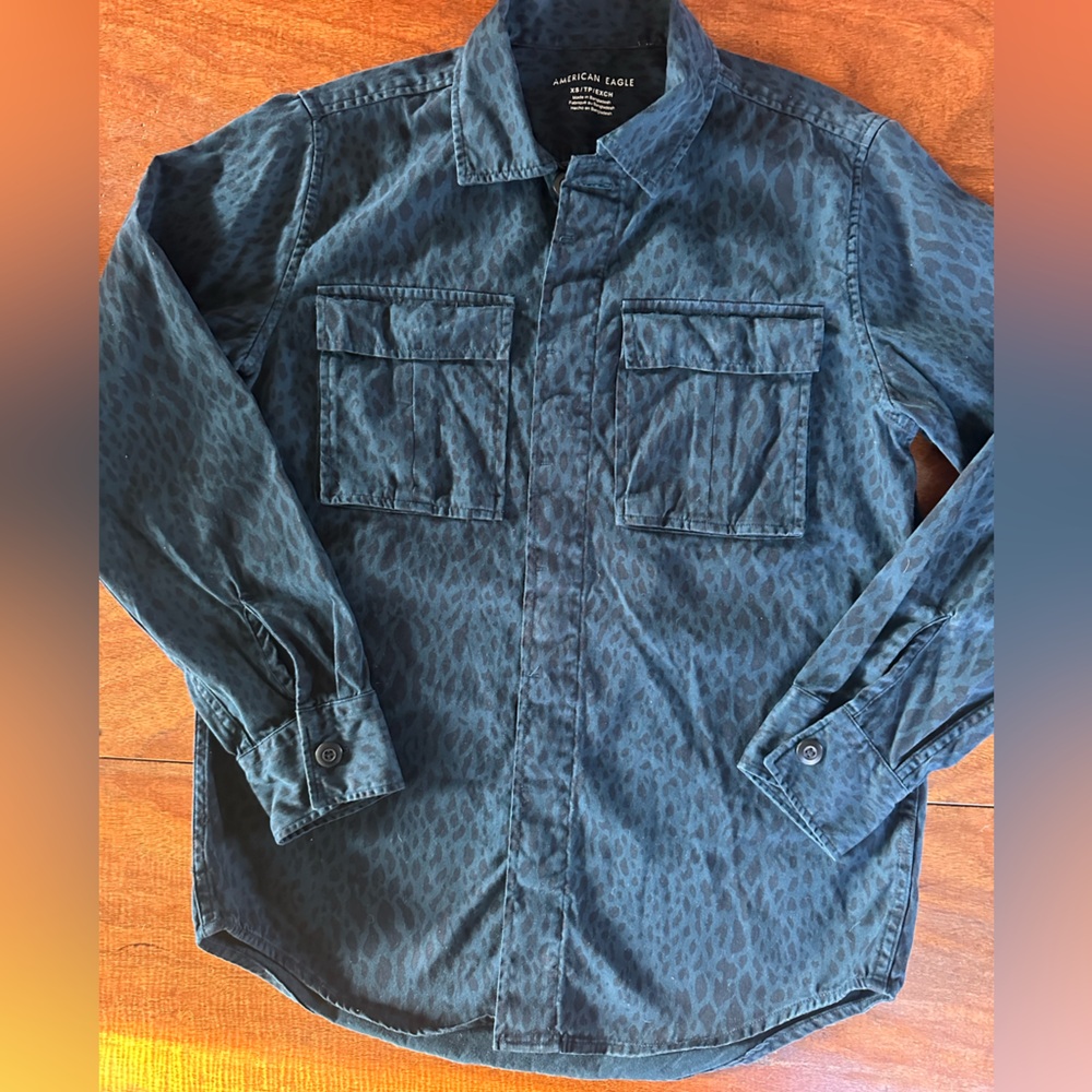 American Eagle Inky Blue Animal Print Camo Shirt Shacket, Size XS